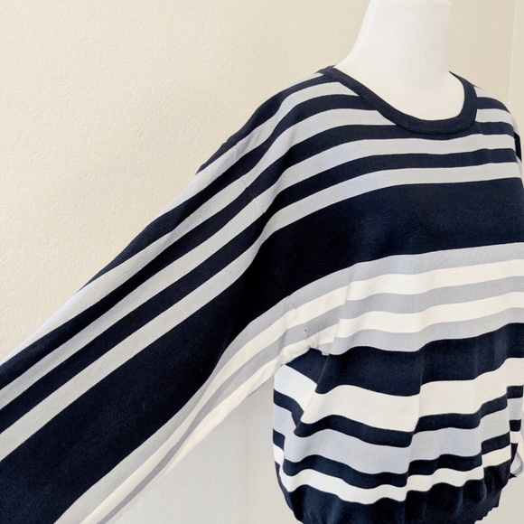 Catherine Malandrino Sweater Large Blue Striped Wide Sleeve NWT - Picture 2 of 5